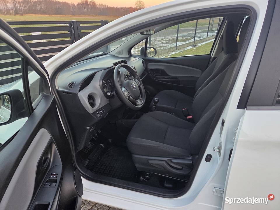 TOYOTA YARIS LIFT SalonPL 1WŁ 2020 15 VVTiE111 pierwszy właściciel Sieradz