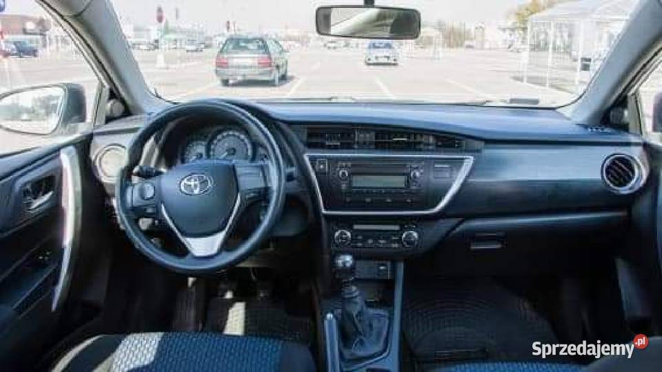 Toyota Auris kombi benzyna 1.6 automatyczna skrzynia