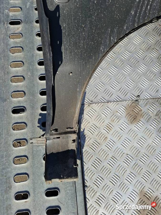 Błotnik Lewy Przód Audi A4 B5 Kombi Pozostałe Wisznice