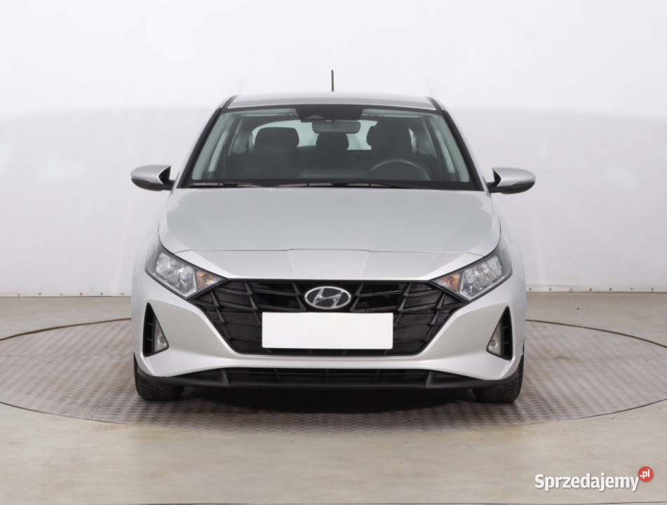 Hyundai i20 12 asystent pasa ruchu