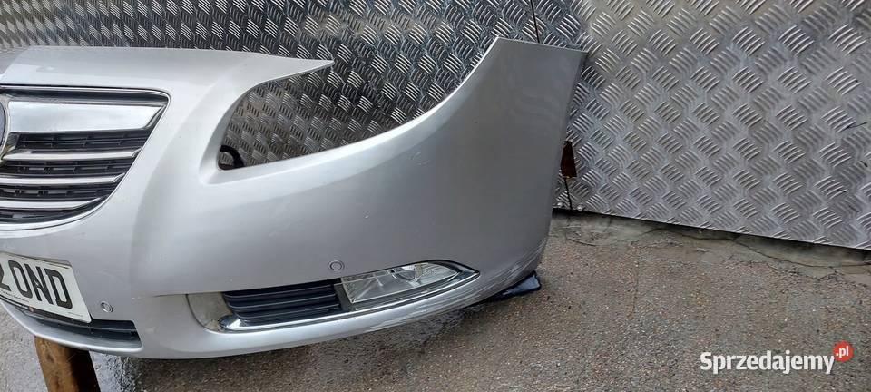 ZDERZAK PRZÓD OPEL INSIGNIA CZUJNIKI LAK Z176 Międzychód
