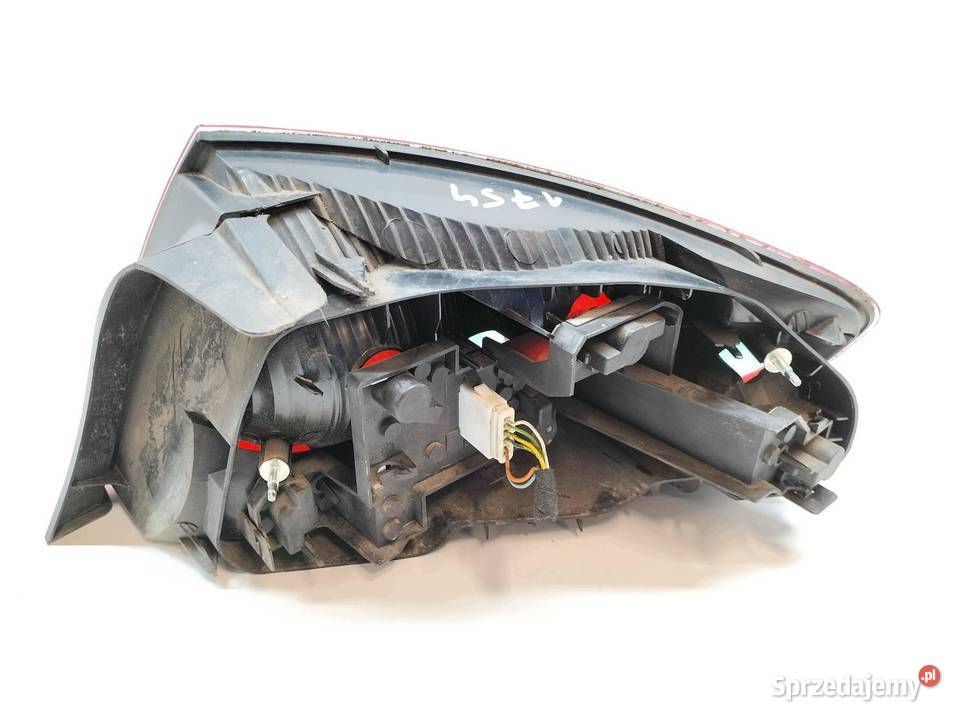 LAMPA TYŁ LEWA SEDAN Peugeot 407 I 20042010