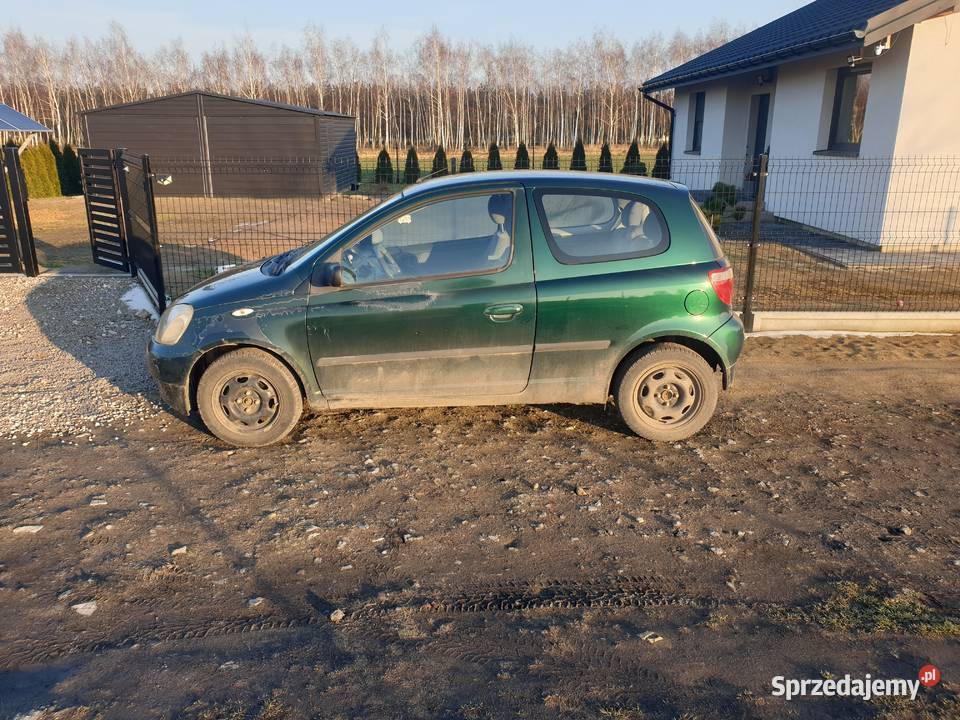 Toyota yaris 2001r 95 przebiegu Rok produkcji 2001 Sieradz