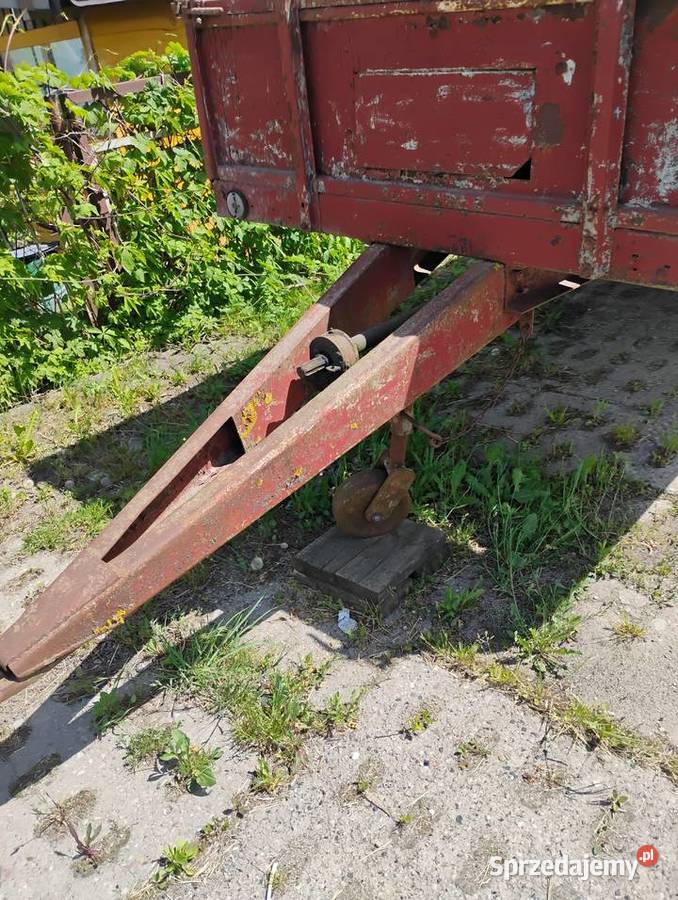 sprzedam rozrzutnikprzyczepe Dobre Miasto