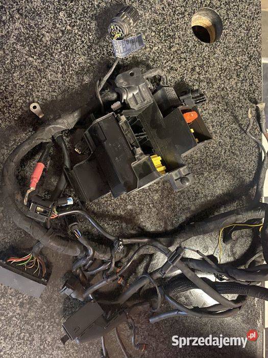 Bmw S1000RR K46 HP4 1017 Instalacja wiazki kable