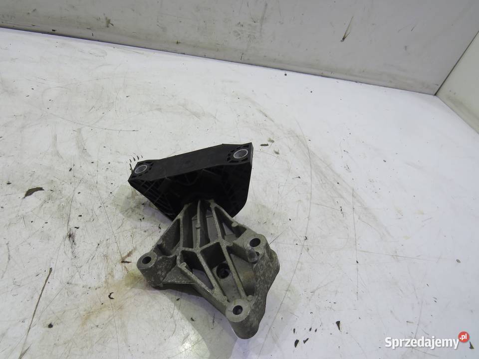 ŁAPA PODUSZKA SILNIKA CAPTUR 09 TCE 113752043R osobowe