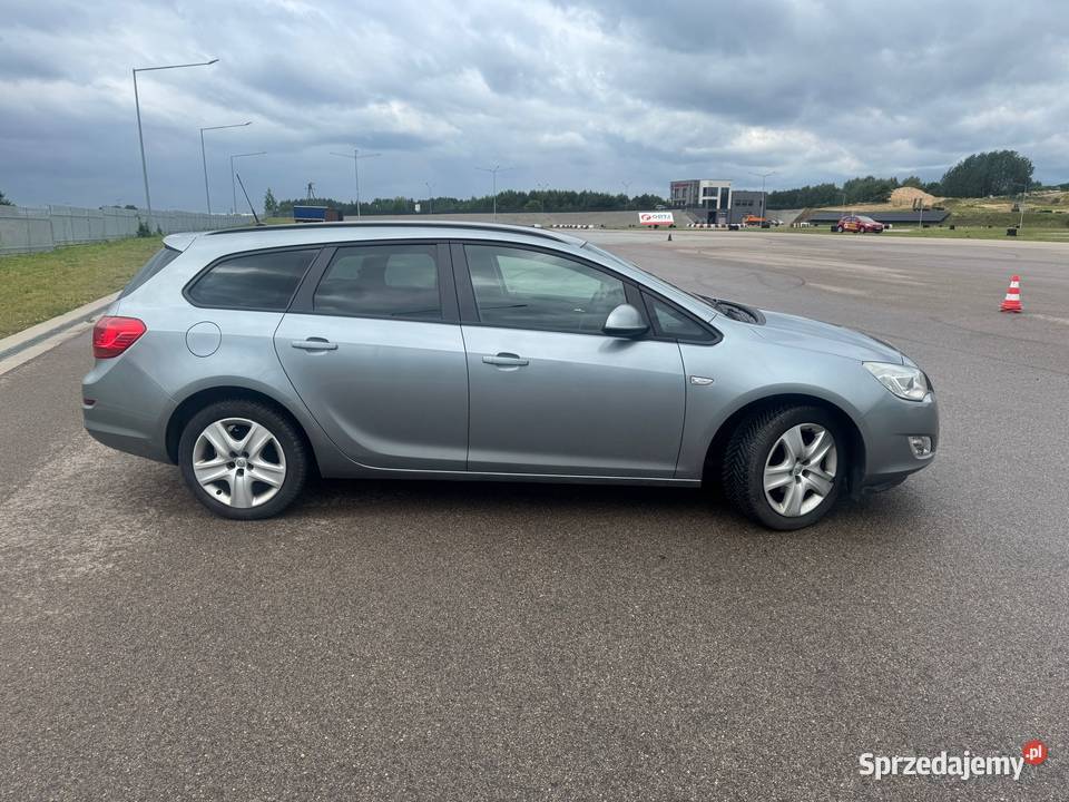 Opel Astra J 14 Turbo 140 zadbana doinwestowana Białystok