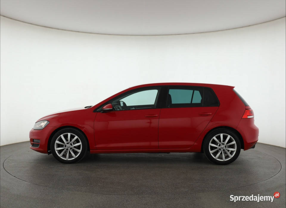 VW Golf 14 TSI Hatchback Volkswagen