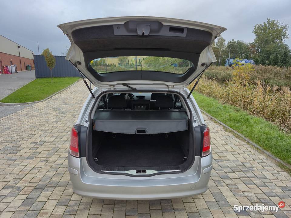 Opel Astra HBenzynaBez rdzySprawna