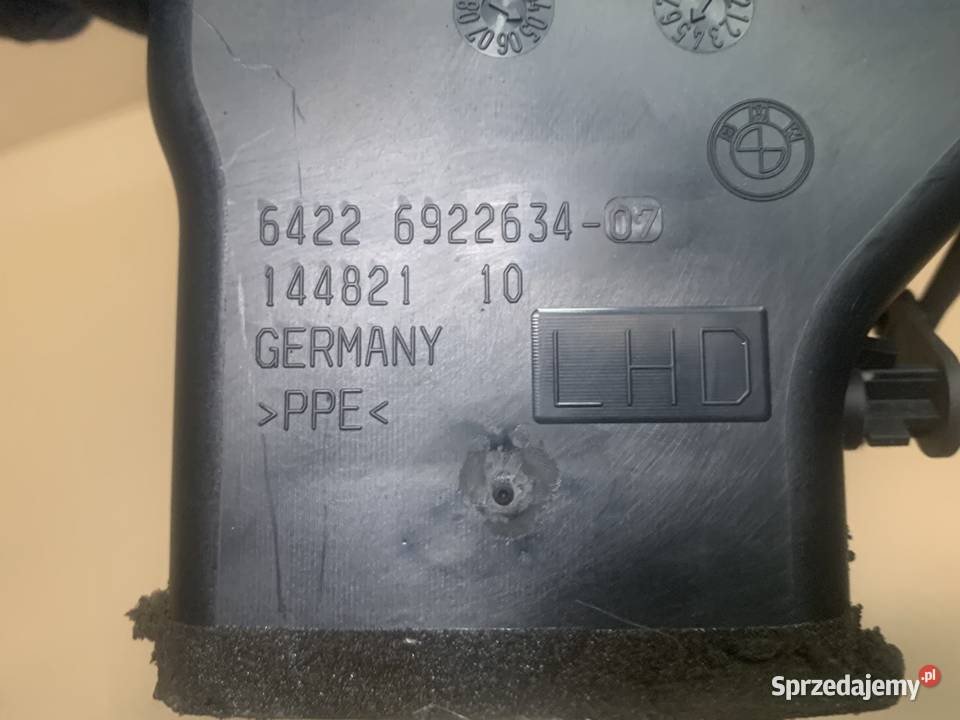 6922634 kratka nawiewu bmw 3 e90 e91 bmw 1 e81
