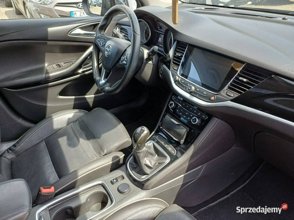 Opel Astra tempomat