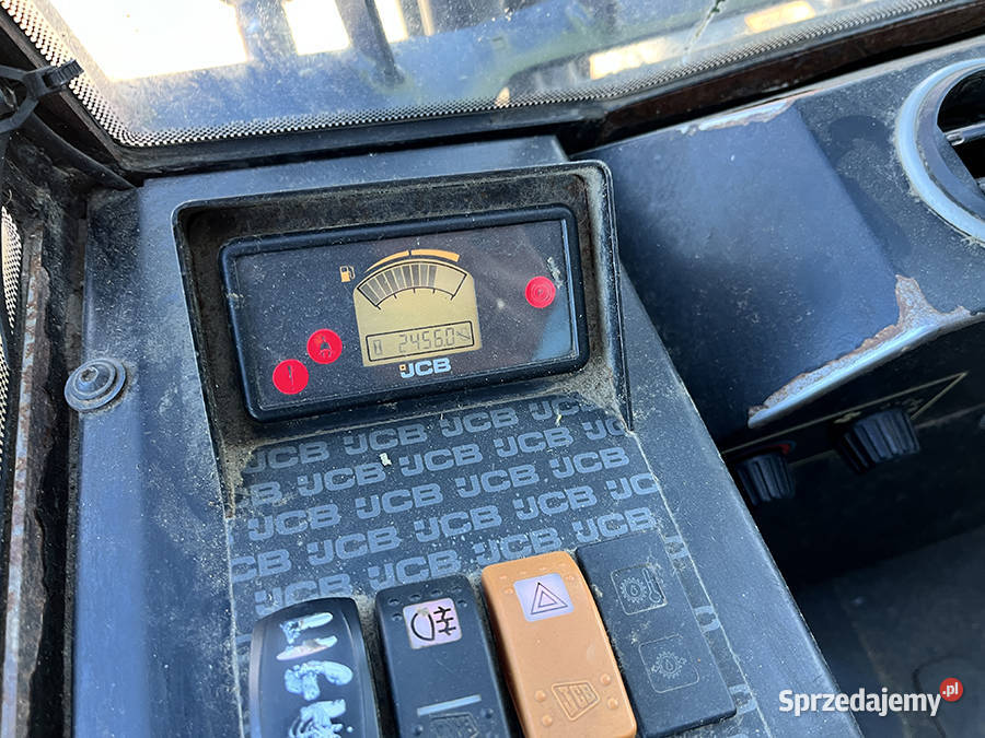 Wózek widłowy terenowy JCB 926 4 WD triplex 55 m