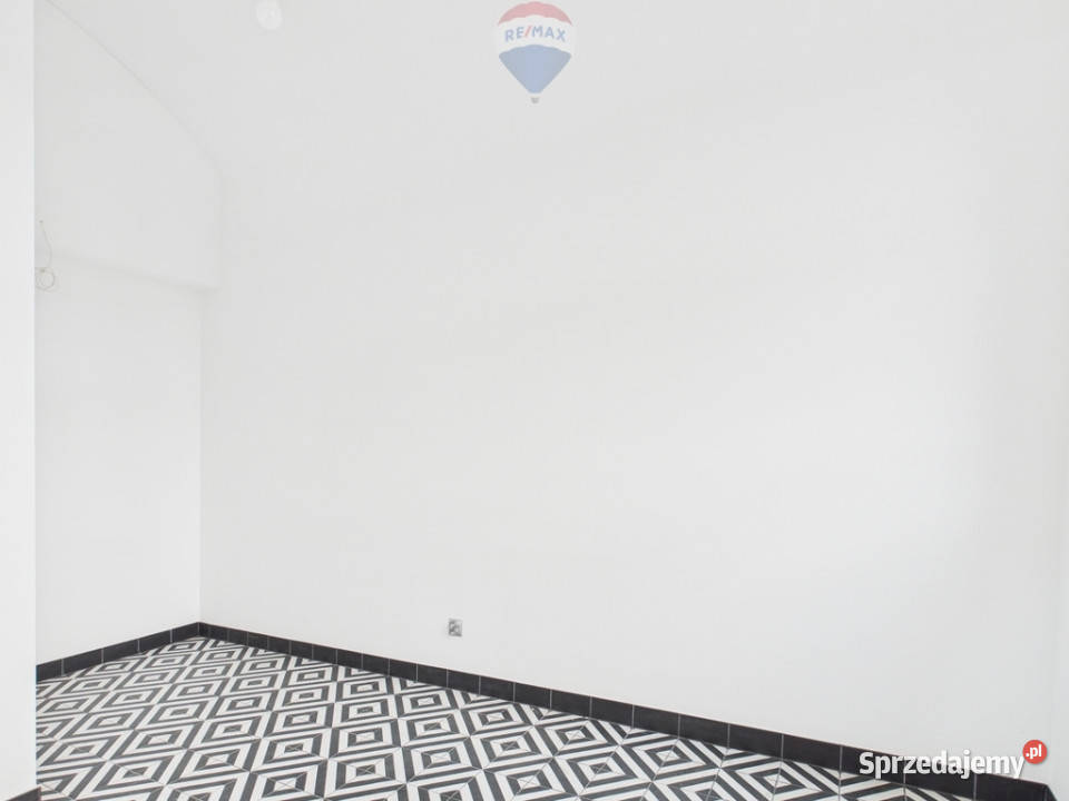 Lokal biurowousługowy Nowy Targ Składowa od ulicy