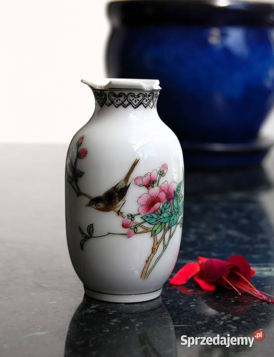 Chiński wazonik porcelana chińska kwitnąca Lublin