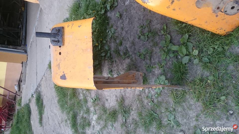 Tylne błotniki c330 sprzedam