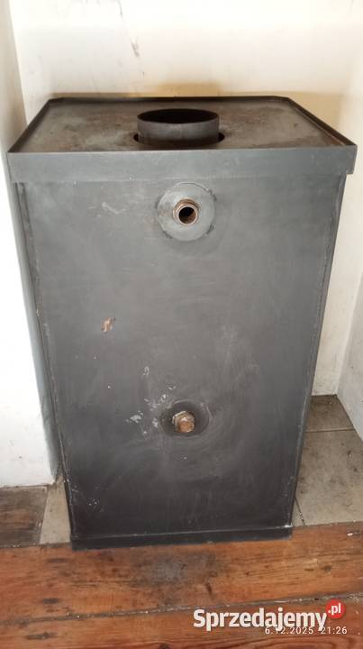 Sprzedam kominek wolnostojacy z plaszczem wodnym