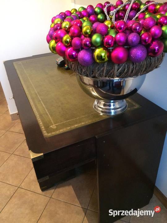 Klasyczne biurko gabinetowe z blatem wyścielonym Opole