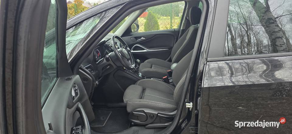 LIFT 7 osób Klimatronik Bluetooth Grzane fotele Andrespol