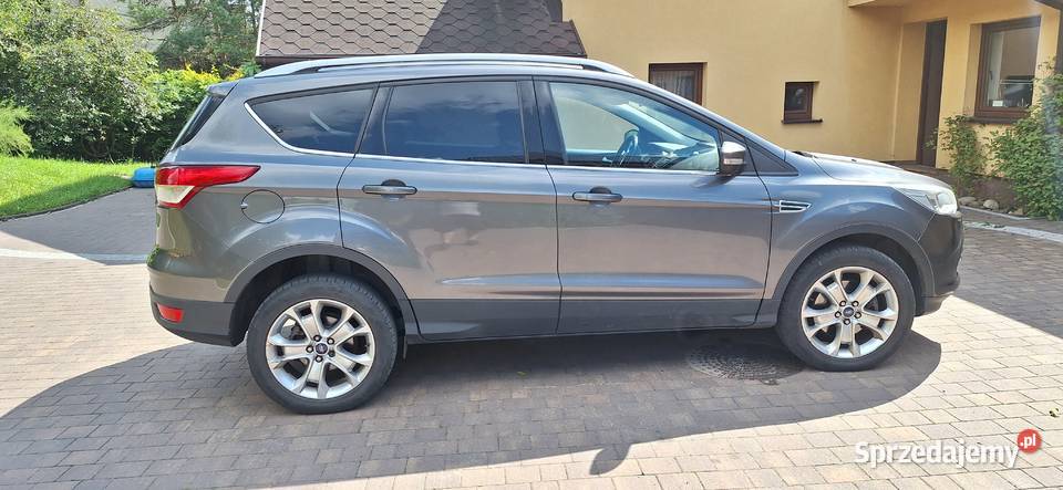 Ford Kuga II 20 TDCi 4WD Titanium bluetooth
