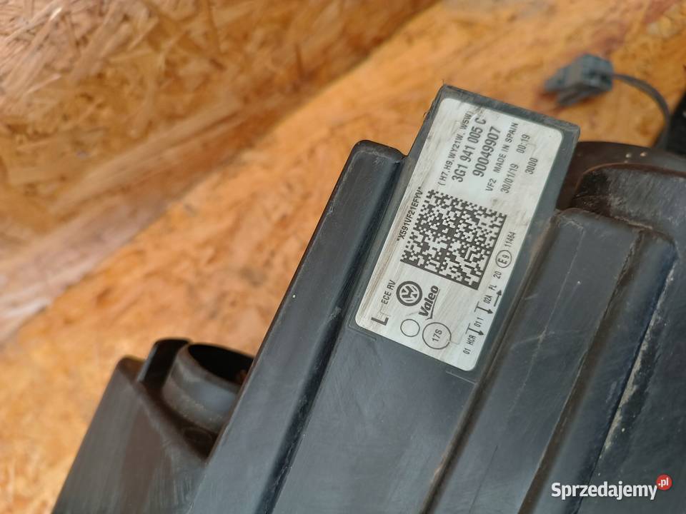 LAMPA LEWY PRZÓD REFLEKTOR EU 3G1941005C Nowy Tomyśl