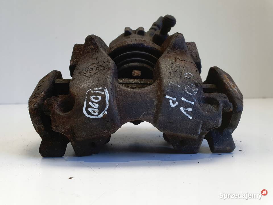 Renault Captur II LEWY PRZEDNI ZACISK HAMULCOWY osobowe Rudka