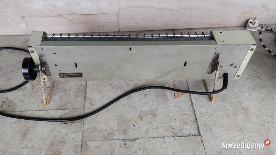 2 promienniki ciepła PRL Poznań