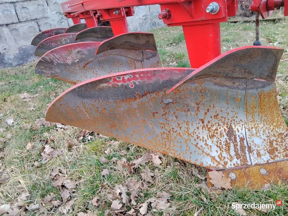 Pług 4 sikbowy zagonowy AgroMix wielkopolskie Czajków