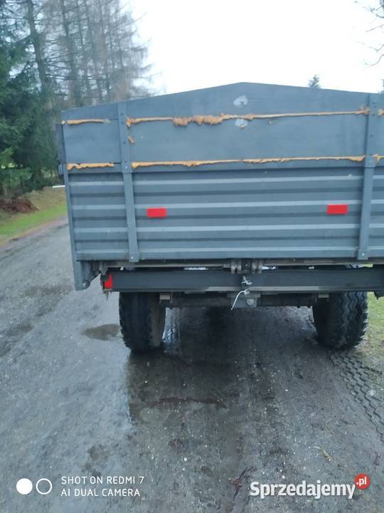 Sprzedam dwa rozrzutnika dwuosiowe