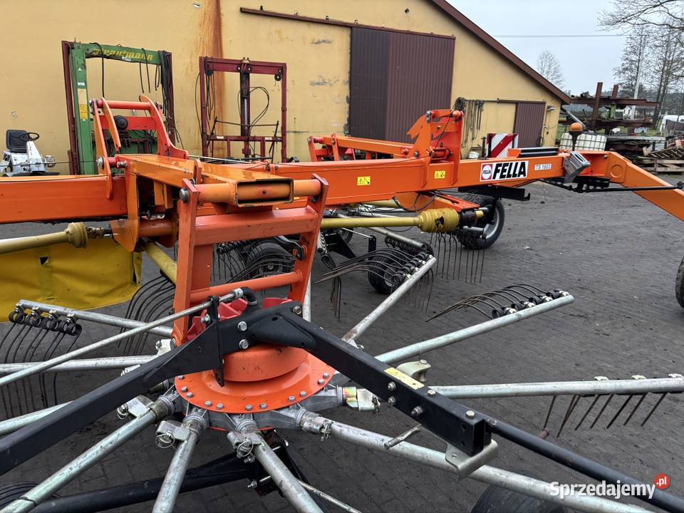 Fella ts 1603 zgrabiarka 2 karuzelowa do boku 1 Myszyniec