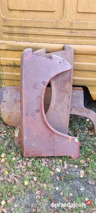 Duży fiat 125p błotniki nadkola Pionki