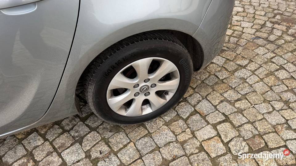 Opel Astra 2015 Diesel 16 Szary Zadbany Bogate bluetooth łódzkie Łódź