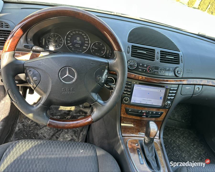 Mercedes E klasa 27 diesel 2003r automat