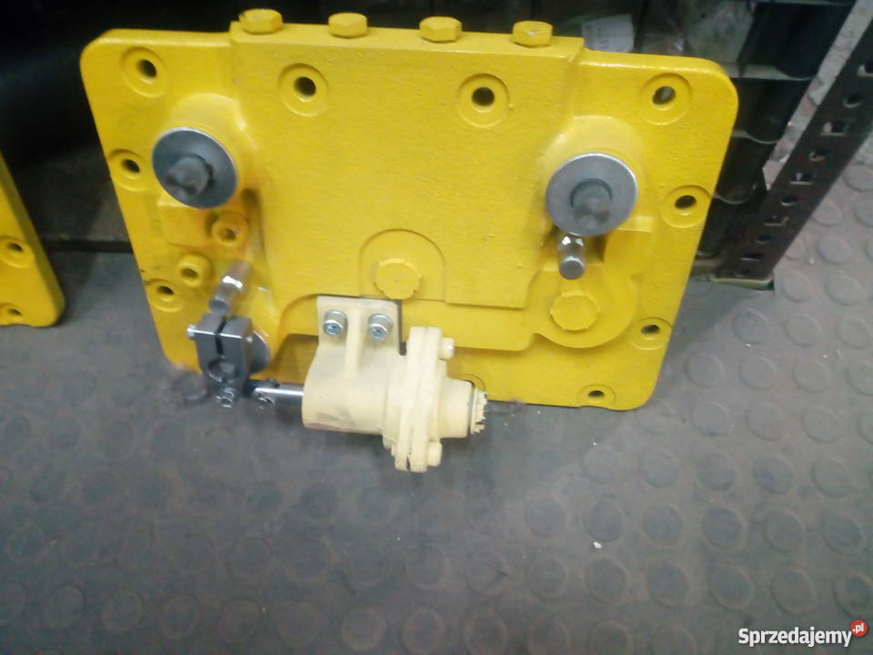 Pokrywa sterująca skrzyni biegów Ł34 podkarpackie Stalowa Wola