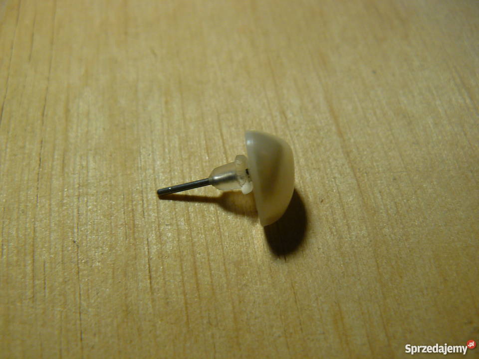 Pojedynczy kolczyk serce dolnośląskie Wrocław