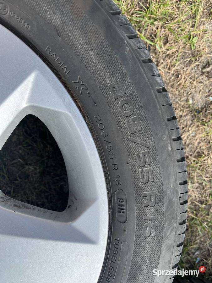 Komplet kół stalowych letnich Michelin 20555R16 Opony i felgi łódzkie