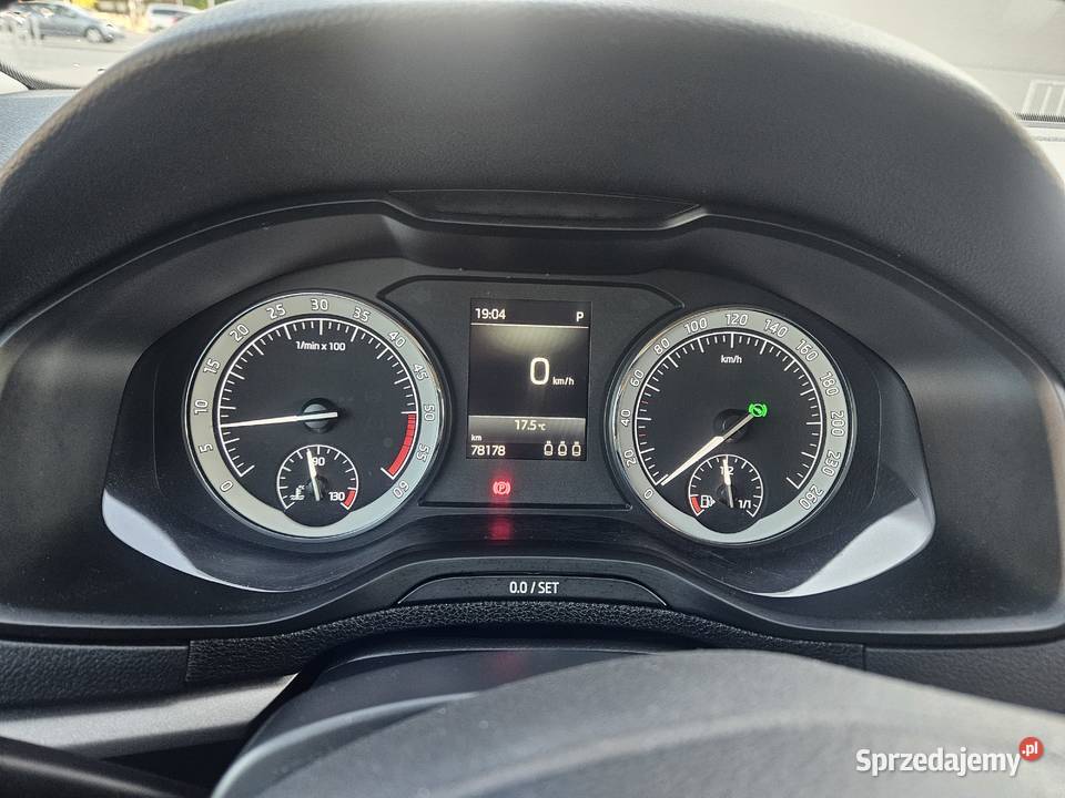Skoda Karoq salon Polska niski przebieg lubelskie