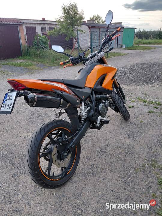 SPRZEDAM ZADBANE SUPERMOTO