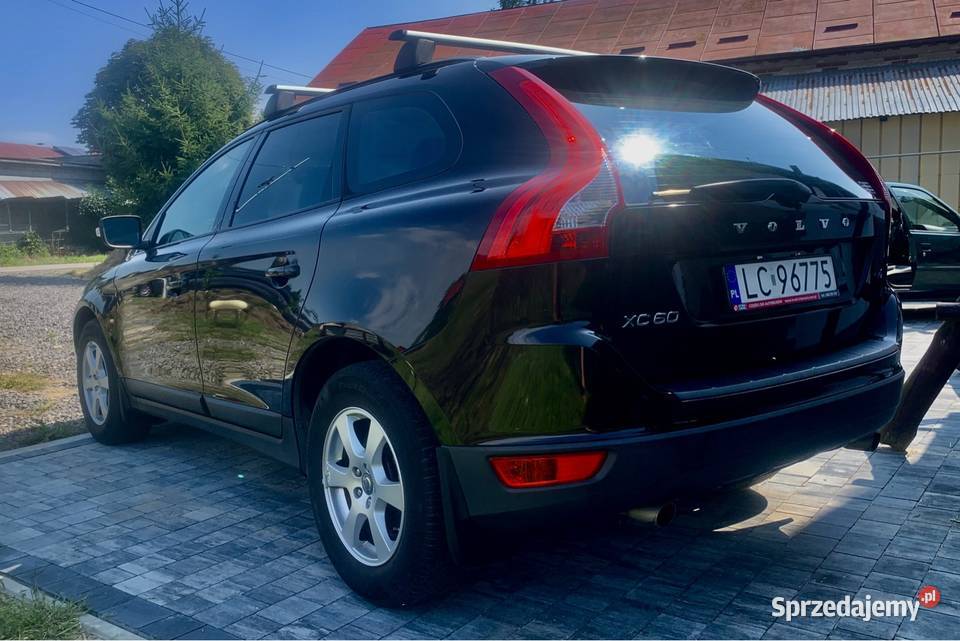 Volvo xc 60 32 benzyna czarny Chełm