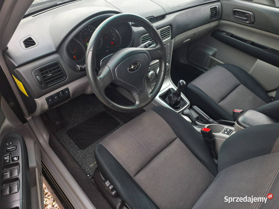 Subaru Forester 4X4 LPG Ładny LiFTiNG Tempomat elektryczne lusterka Forester sprzedam