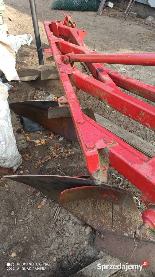 Sprzedam pług 4skibowy nieuszkodzony Maszyny uprawowe Czarna Woda