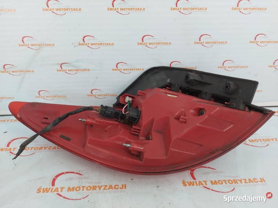 KIA SPORTAGE III 12r lampa prawa tył osobowe świętokrzyskie Kielce