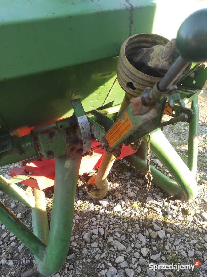 Rozsiewacz nawozu amazone zaf 804 Amazone