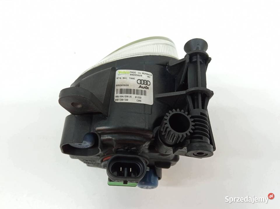 HALOGEN PRZÓD LEWY PRAWY KPL 8T0941700E