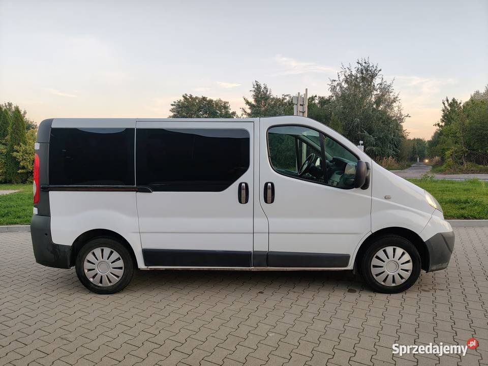 Opel Vivaro 20 CDTI 9 osobowy L1H1 gniazdo USB lubelskie Łęczna