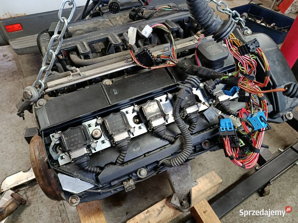 BMW E39 530i 2002 170 Individual silnik Rok produkcji 2002 Warszawa