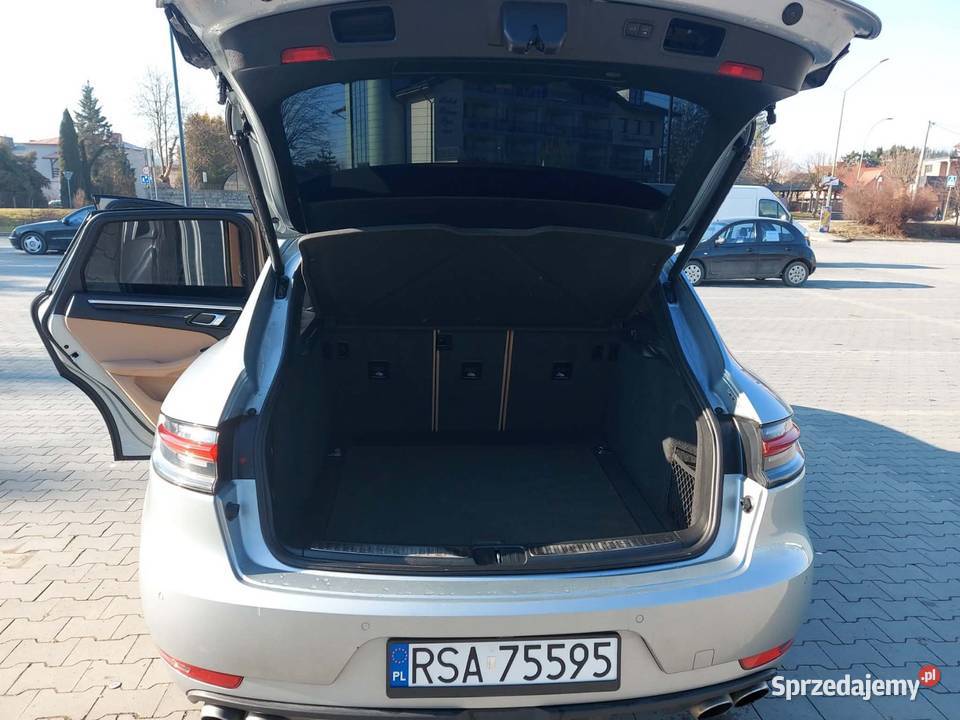 2020 Porsche Macan S Sanok