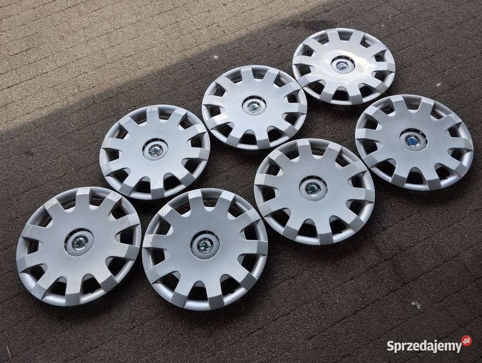 Kołpak Skoda 15 1U0601147D Octavia sztukę sprzedam