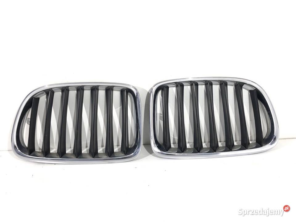 ATRAPA GRILL BMW E84 0915 2993308 SUV KRATA