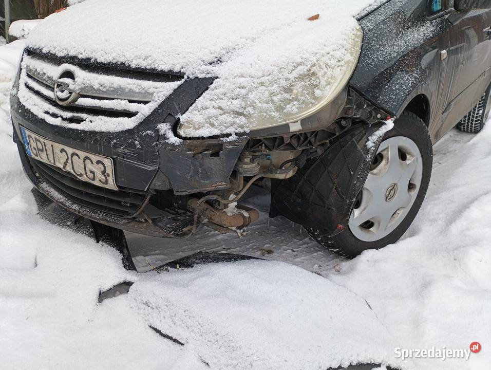 Sprzedam samochód osobowy 70KM Corsa Sierakowice