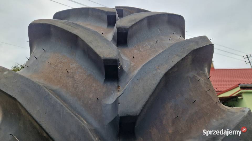 65065r42 62070r42 Pirelli 90 bieznik Rolnictwo warmińsko-mazurskie Nowe Miasto Lubawskie sprzedam